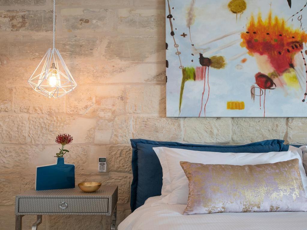 Julesy'S Bnb Hotel Cospicua Exterior photo